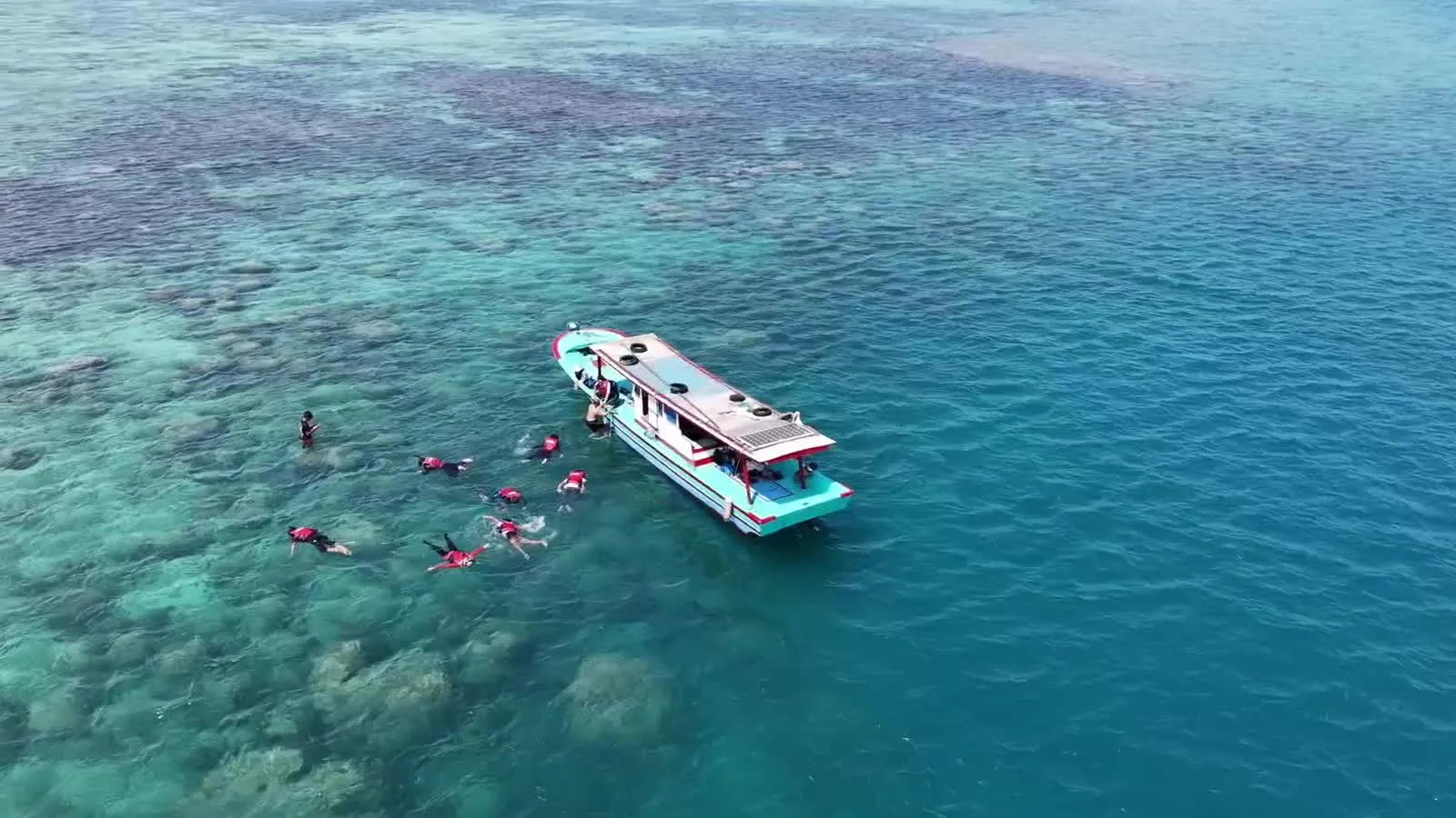 Pemandangan laut Pulau Pari